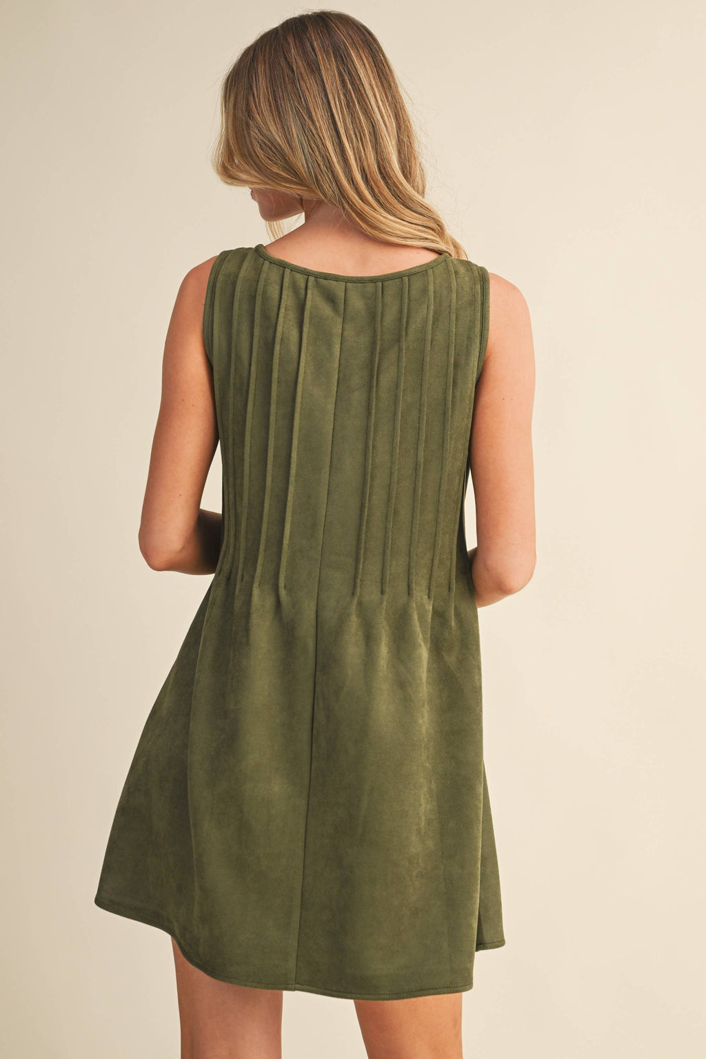 SUEDE PINTUCKED SLEEVELESS MINI DRESS: OLIVE