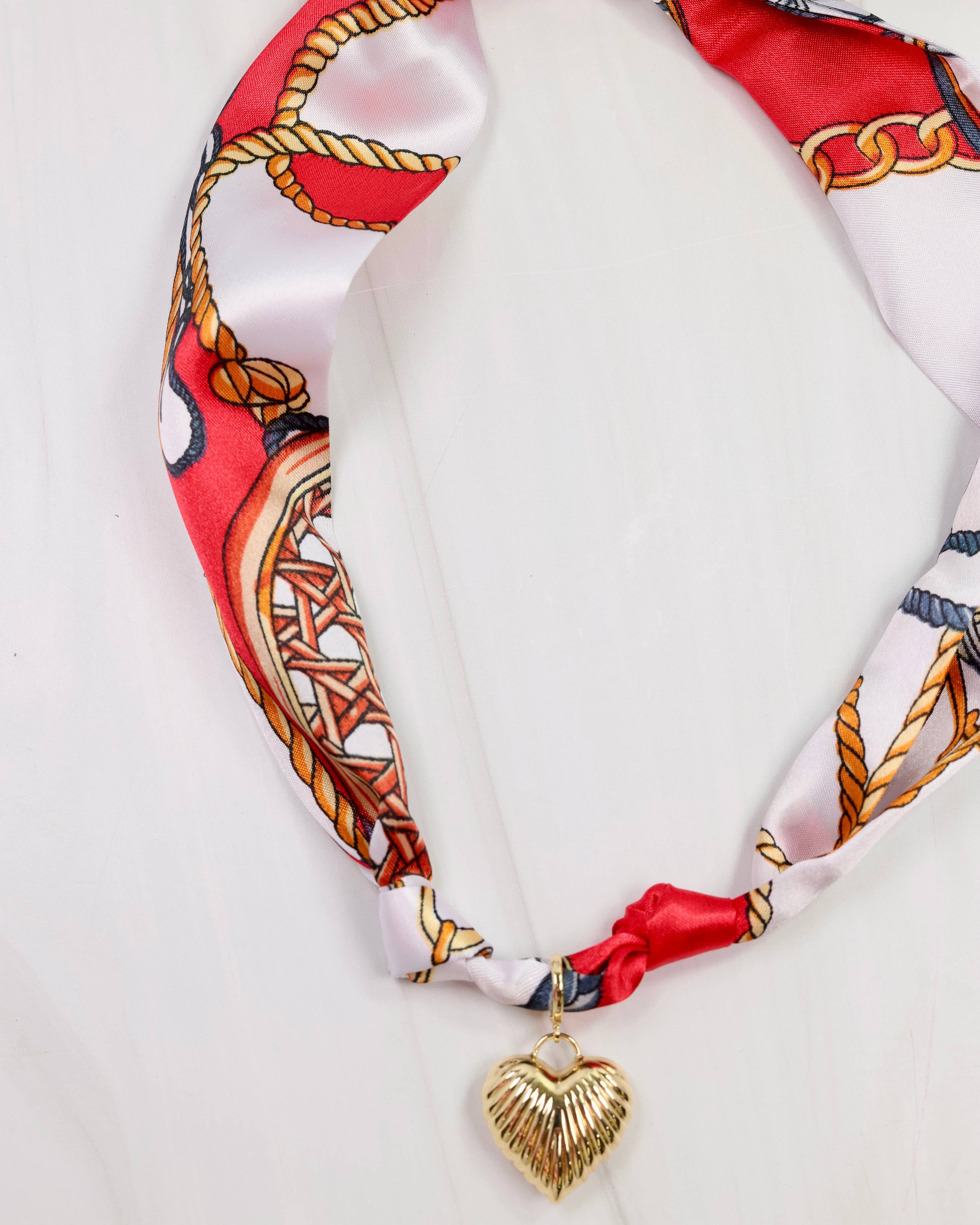 Lillie Scarf Charm Necklace RED WHITE: Default