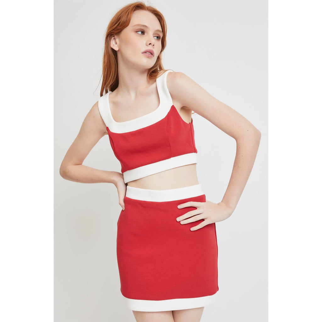 CONTRAST DETAIL TOP AND SKIRT SET: RED/WHITE