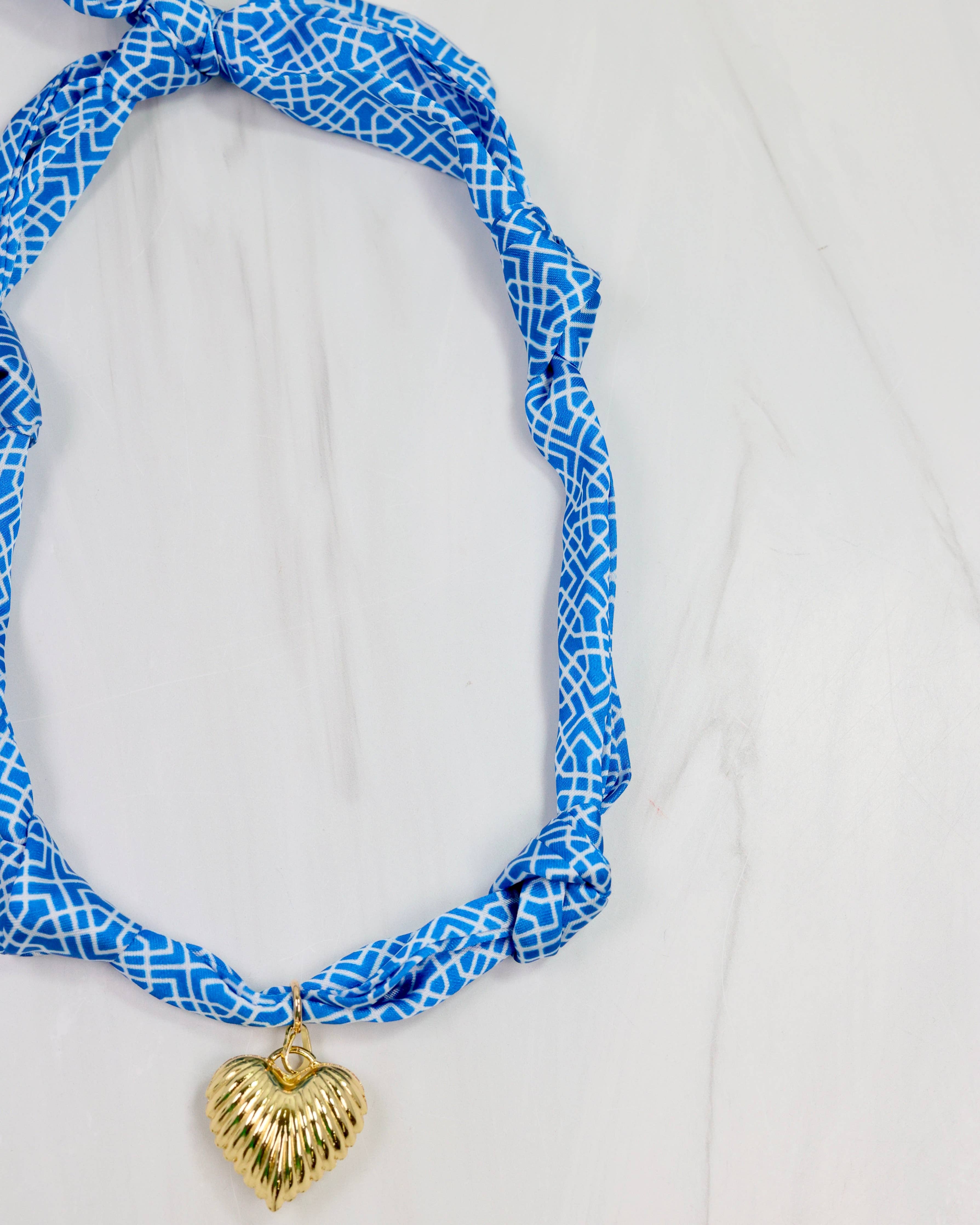 Serafina Scarf Charm Necklace BL WHT GEO: Default