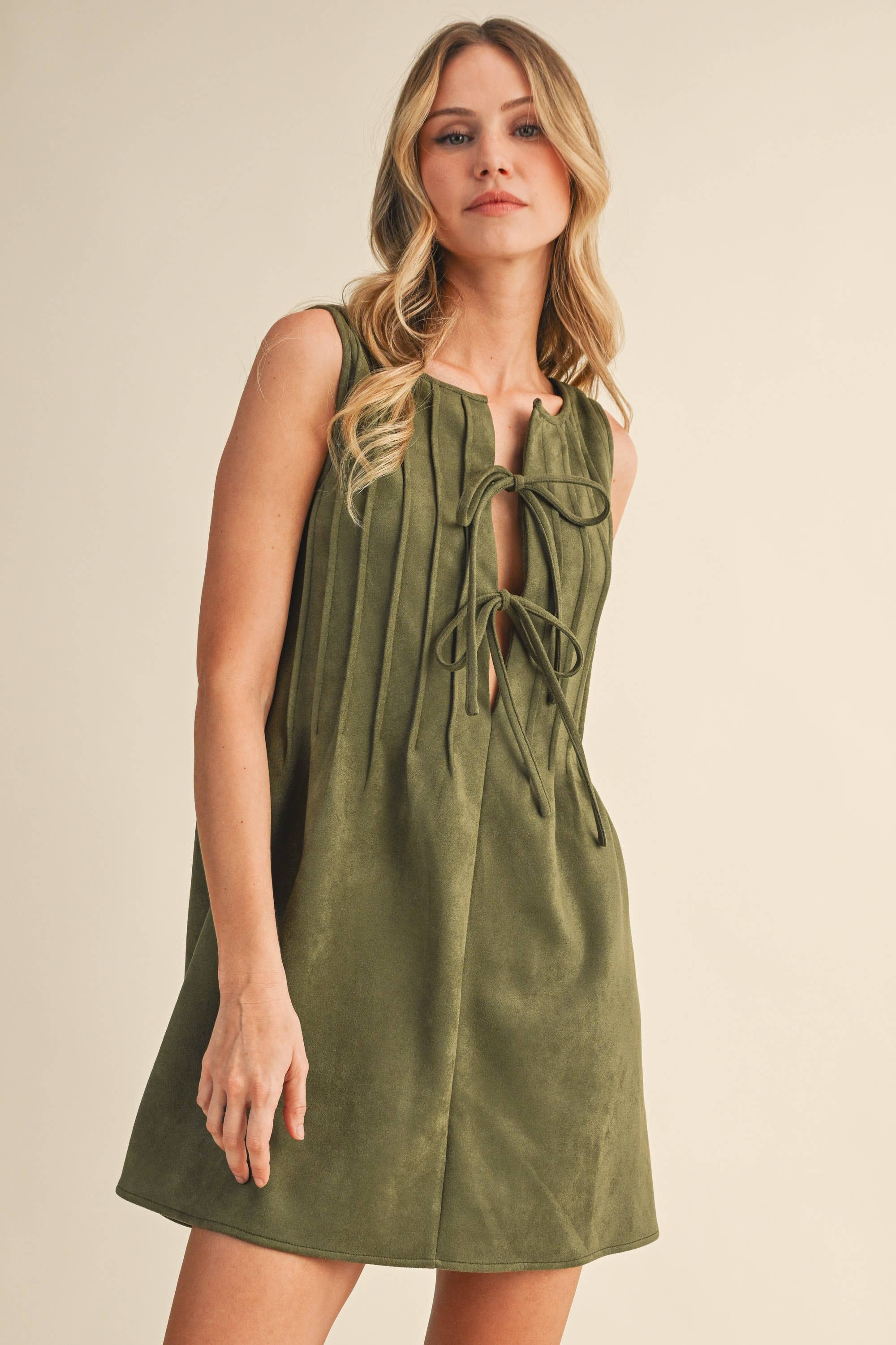 SUEDE PINTUCKED SLEEVELESS MINI DRESS: OLIVE