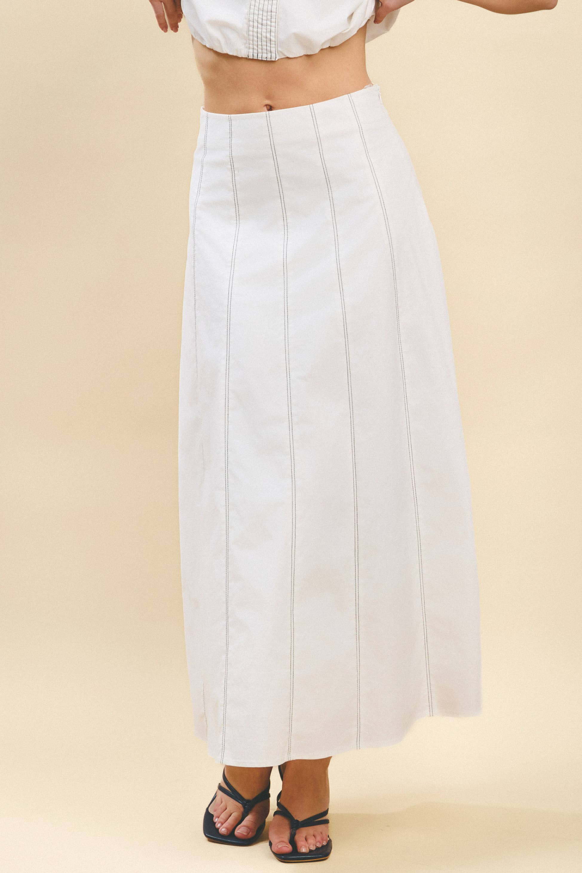 Contrast Topstitching Detail Maxi Skirt: White