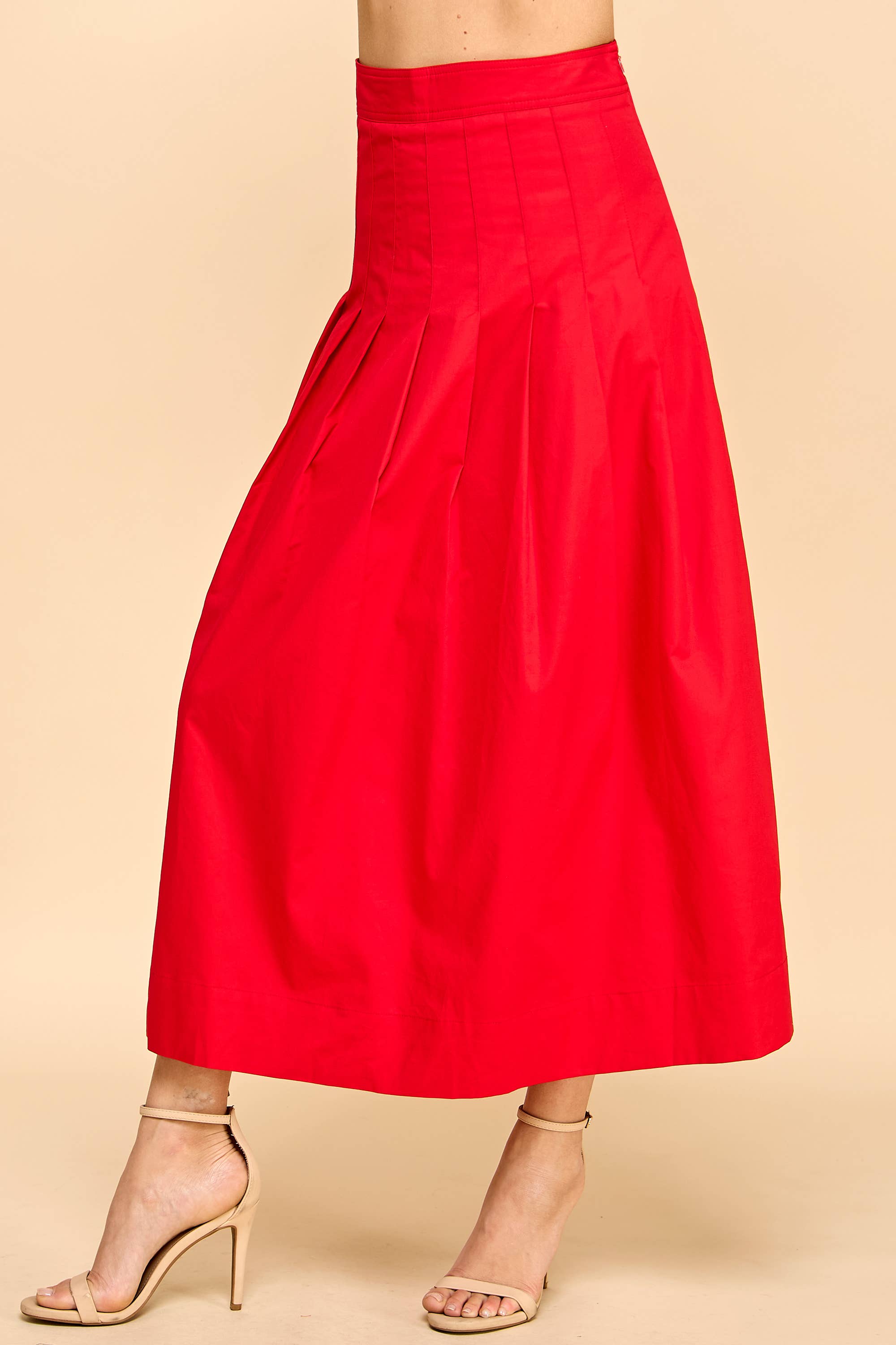 Pleated Detail Wide Waistband Midi Skirt: Red