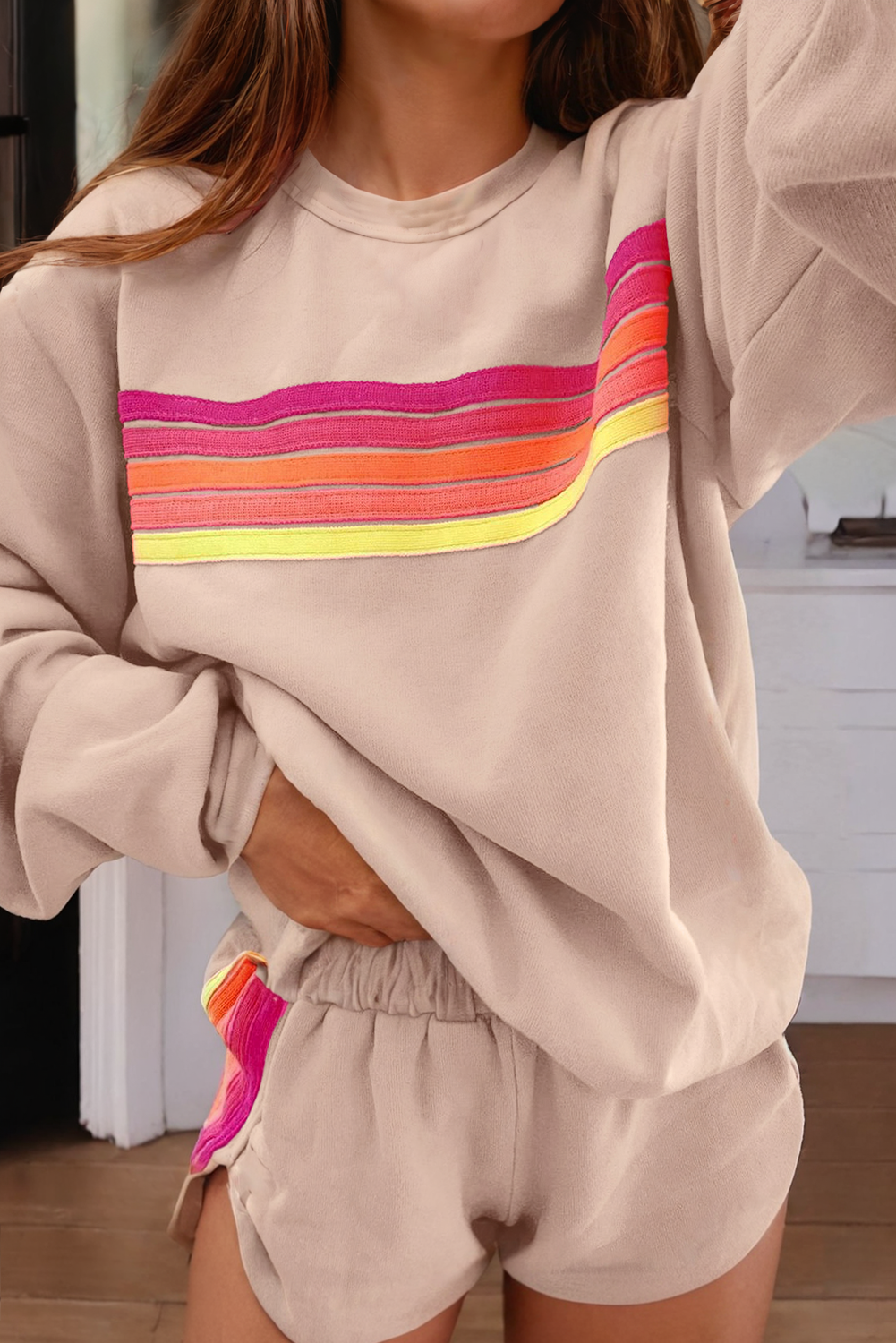 Color Contrast Trim Long Sleeve Top and Shorts Set: Apricot