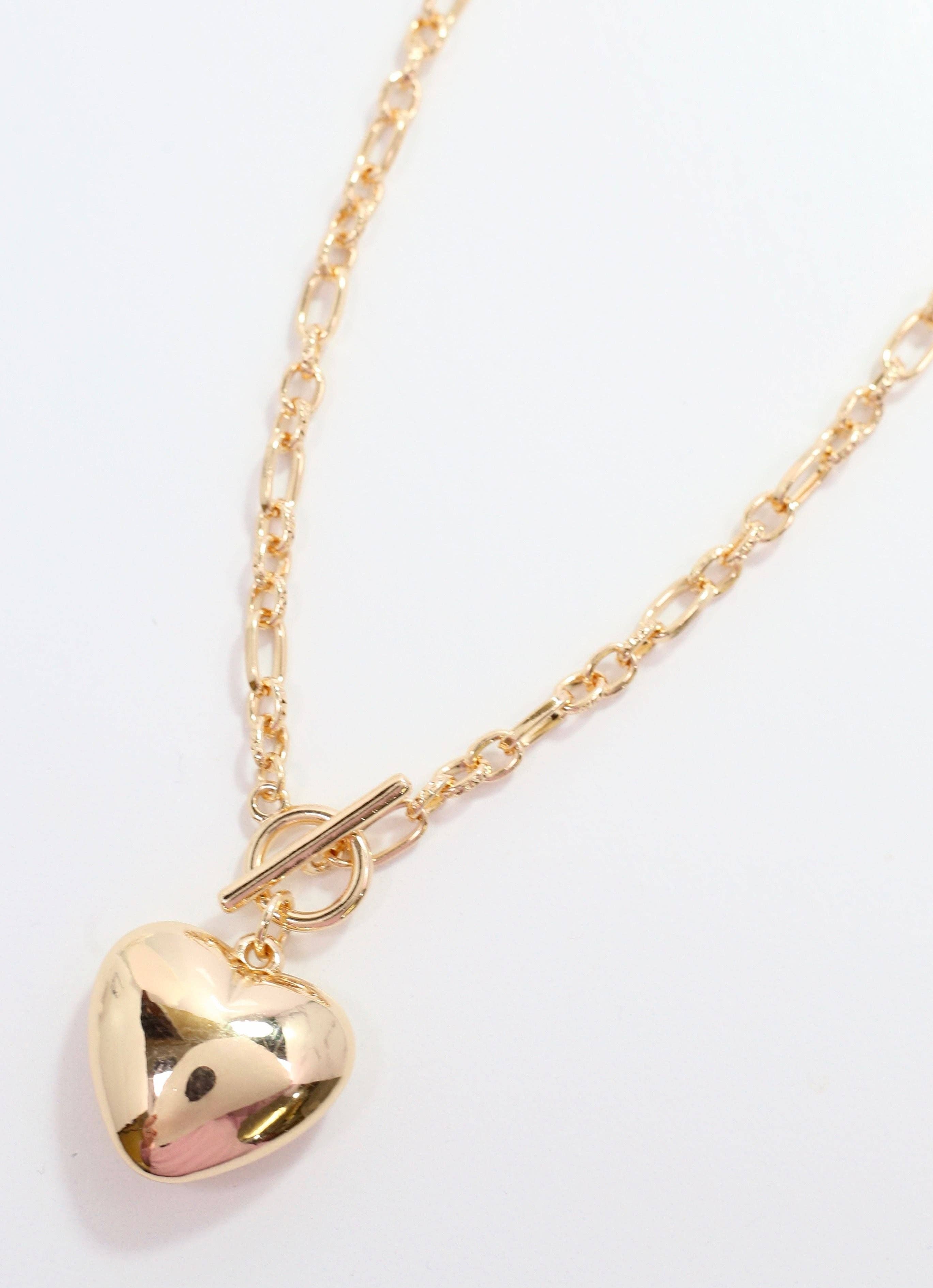 Courtney Heart Necklace GOLD: Default